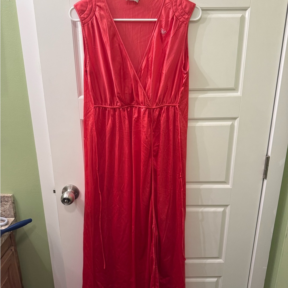 Vintage Saks Fifth‎ Avenue Diane Von Furstenberg Nightgown